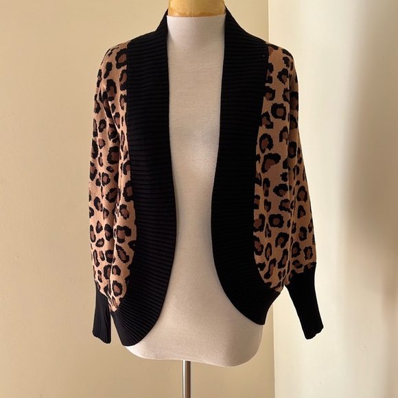 New! Tahari XS animal print open cardigan sweater. - Picture 1 of 9